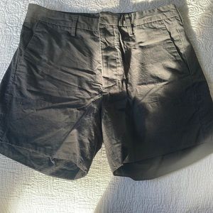 Grey short Hope